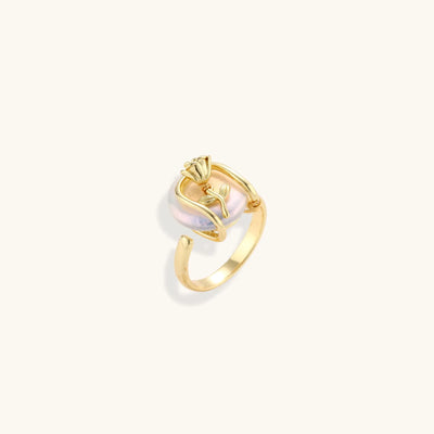 Sculptural Pearl Ring